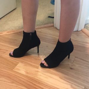 8.5 Open Toe High Heels